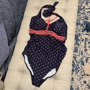 EUC maternity swim suit